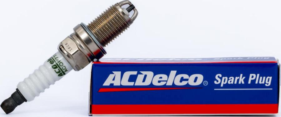 ACDelco 19351127 - Свічка запалювання autocars.com.ua