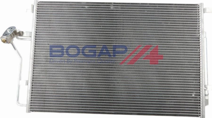 BOGAP A4117106 - Конденсатор, кондиціонер autocars.com.ua