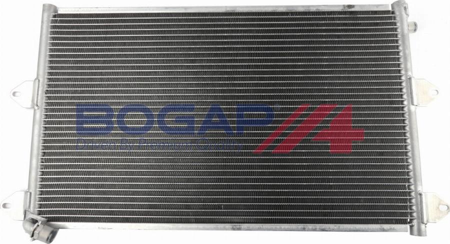 BOGAP A4117121 - Конденсатор, кондиціонер autocars.com.ua