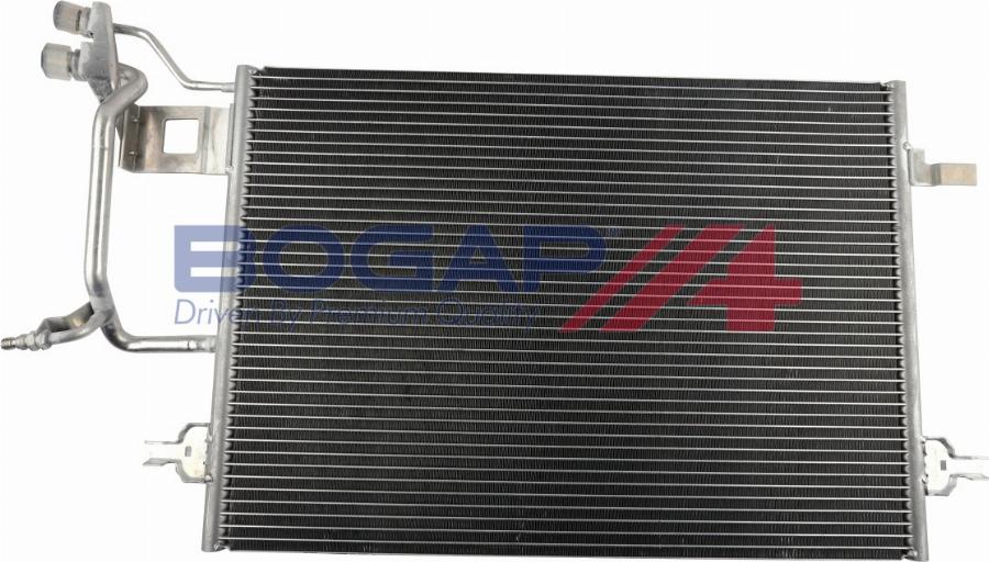 BOGAP A4117128 - Конденсатор, кондиціонер autocars.com.ua