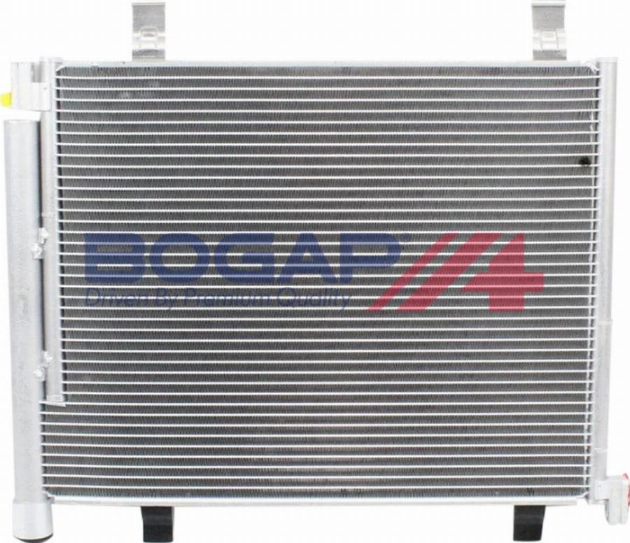 BOGAP A4117139 - Конденсатор, кондиціонер autocars.com.ua