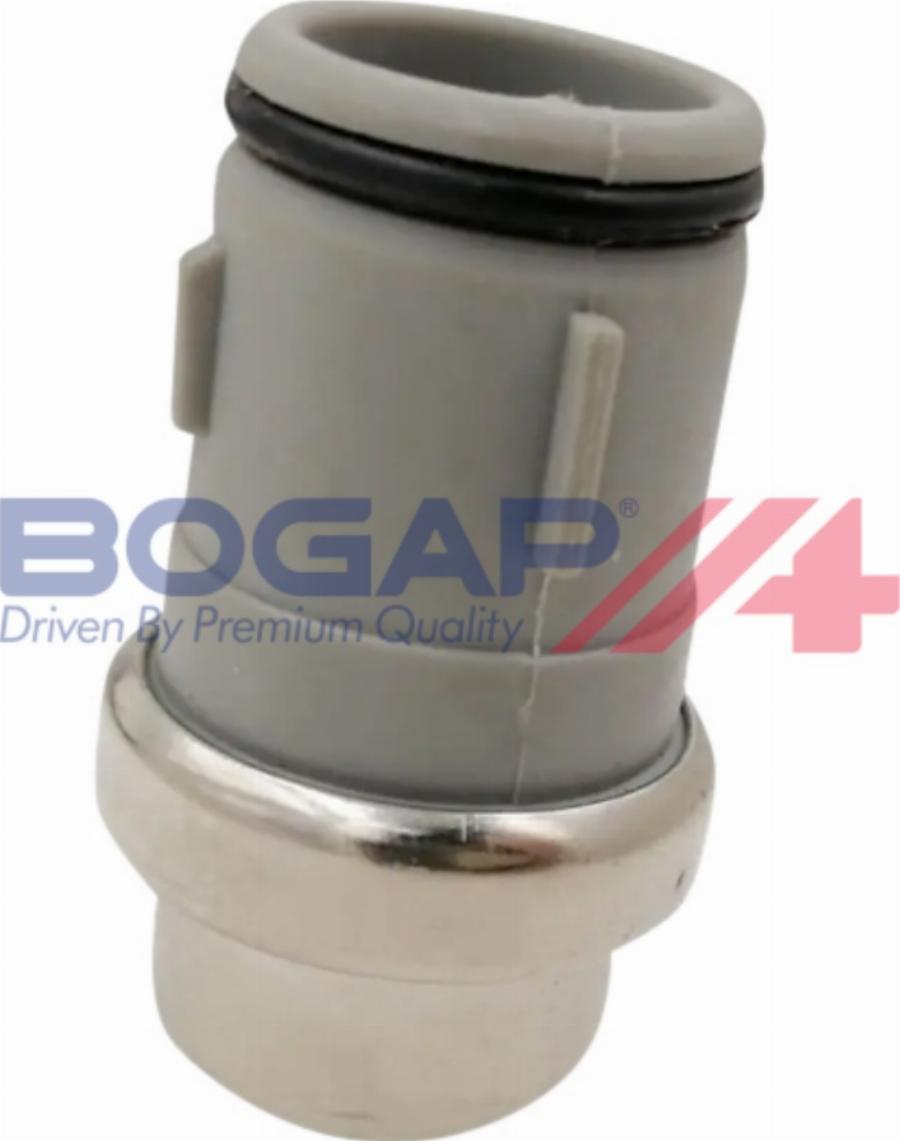 BOGAP A4126136 - Датчик, температура охолоджуючої рідини autocars.com.ua