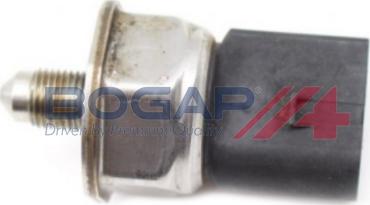BOGAP A6111107 - Датчик, тиск подачі палива autocars.com.ua