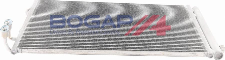 BOGAP B4117111 - Конденсатор, кондиціонер autocars.com.ua