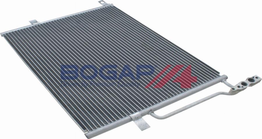 BOGAP B4117114 - Конденсатор, кондиціонер autocars.com.ua