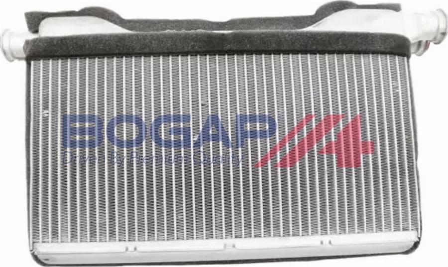BOGAP B4117126 - Теплообмінник, опалення салону autocars.com.ua