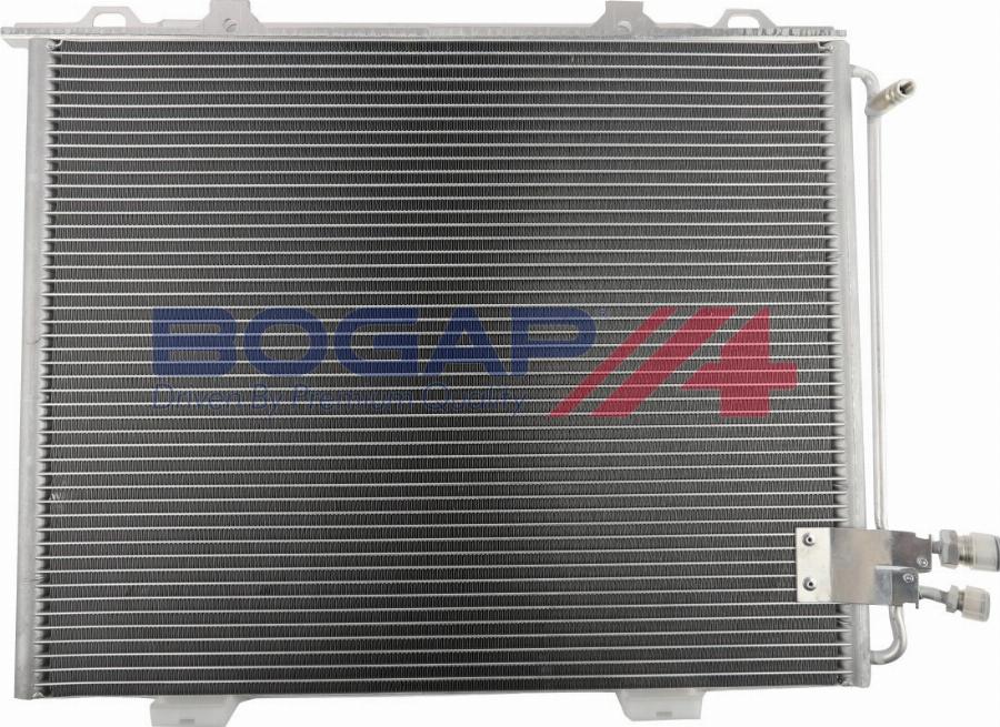BOGAP C4117112 - Конденсатор, кондиціонер autocars.com.ua