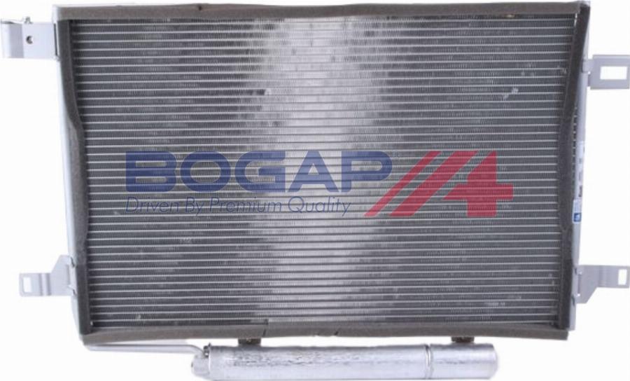 BOGAP C4117134 - Конденсатор, кондиціонер autocars.com.ua