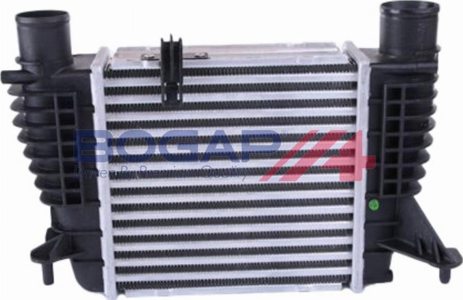 BOGAP R4220122 - Интеркулер autocars.com.ua