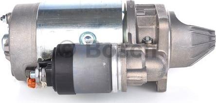 BOSCH 0 001 369 024 - Стартер autodnr.net