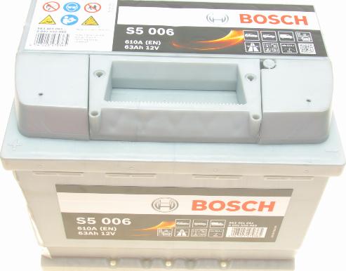 BOSCH 0 092 S50 060 - Стартерная аккумуляторная батарея, АКБ avtokuzovplus.com.ua