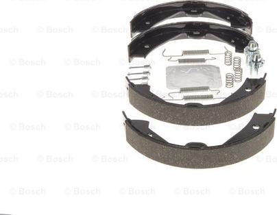 BOSCH 0 204 113 830 - Комплект тормозов, ручник, парковка avtokuzovplus.com.ua