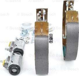 BOSCH 0 204 114 039 - Комплект тормозных колодок, барабанные avtokuzovplus.com.ua