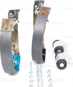 BOSCH 0 204 114 151 - Комплект тормозных колодок, барабанные avtokuzovplus.com.ua