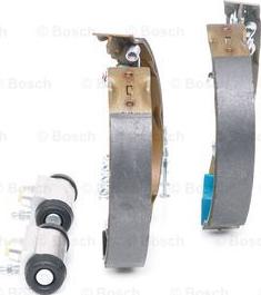 BOSCH 0 204 114 151 - Комплект тормозных колодок, барабанные avtokuzovplus.com.ua