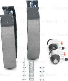 BOSCH 0 204 114 658 - Комплект тормозных колодок, барабанные autodnr.net