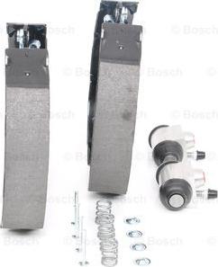 BOSCH 0 204 114 660 - Комплект тормозных колодок, барабанные avtokuzovplus.com.ua