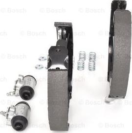 BOSCH 0 204 114 663 - Комплект тормозных колодок, барабанные autodnr.net