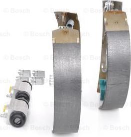 BOSCH 0 204 114 669 - Комплект тормозных колодок, барабанные avtokuzovplus.com.ua