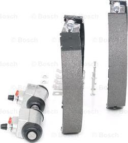 BOSCH 0 204 114 671 - Комплект тормозных колодок, барабанные avtokuzovplus.com.ua