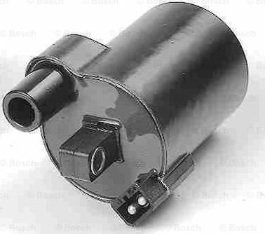 BOSCH 0 221 125 010 - Котушка запалювання autocars.com.ua