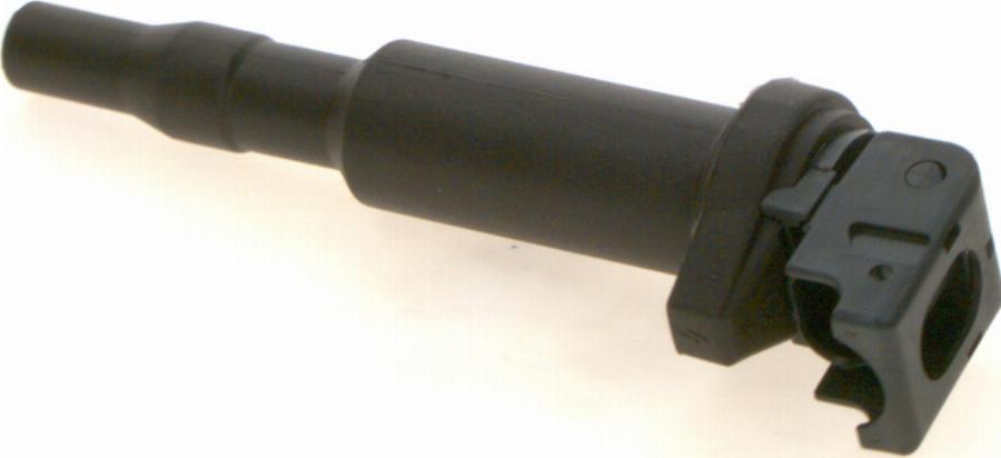 BOSCH 0221504802 - Котушка запалювання autocars.com.ua