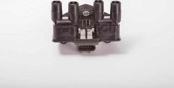 BOSCH 0 221 603 451 - Котушка запалювання autocars.com.ua