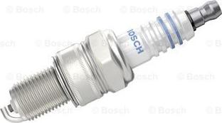BOSCH 0 241 229 715 - Свеча зажигания Bosch Standard Super W8DC autocars.com.ua