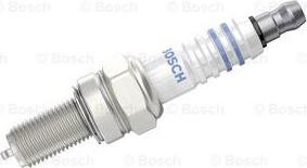 BOSCH 0 242 060 501 - Свеча зажигания autodnr.net