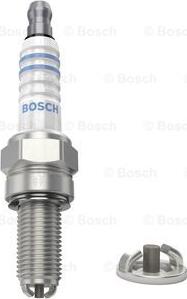 BOSCH 0 242 074 500 - Свеча зажигания avtokuzovplus.com.ua