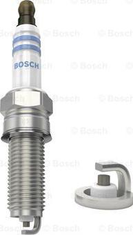 BOSCH 0 242 129 521 - Свеча зажигания avtokuzovplus.com.ua