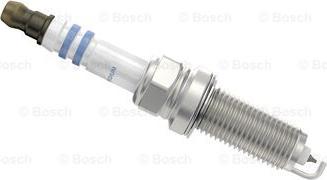 BOSCH 0 242 129 522 - Свеча зажигания autodnr.net