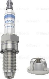 BOSCH 0 242 132 801 - Свічка запалювання autocars.com.ua