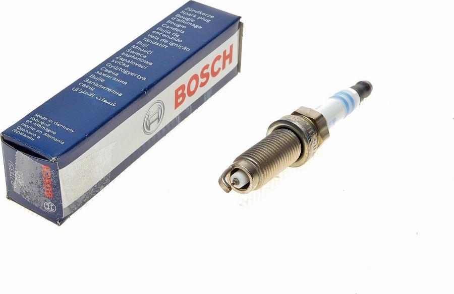 BOSCH 0 242 135 531 - Свічка запалювання autocars.com.ua