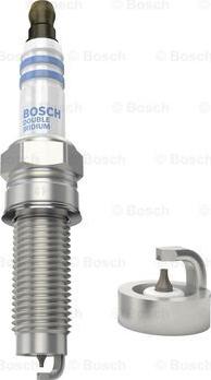 BOSCH 0 242 135 556 - Свічка запалювання autocars.com.ua