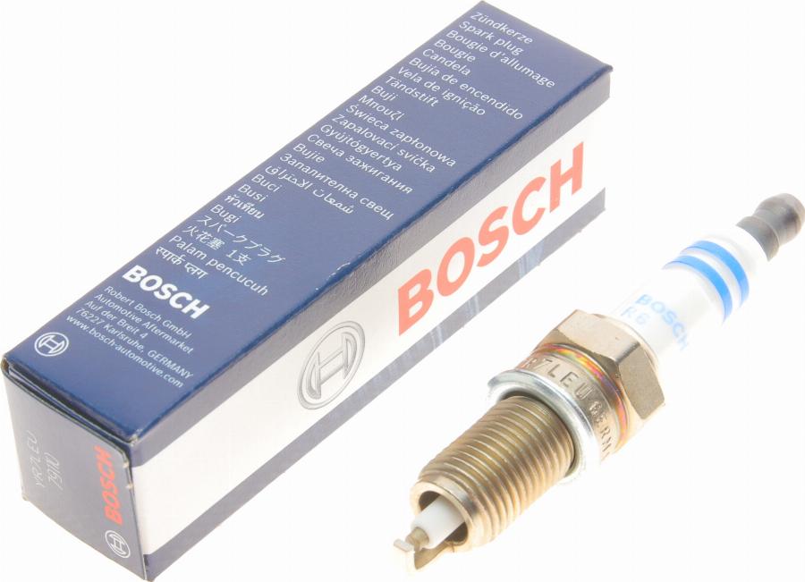 BOSCH 0 242 135 580 - Свічка запалювання autocars.com.ua