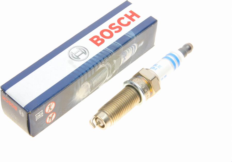 BOSCH 0 242 140 523 - Свічка запалювання autocars.com.ua