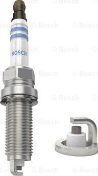 BOSCH 0 242 140 563 - Свічка запалювання autocars.com.ua