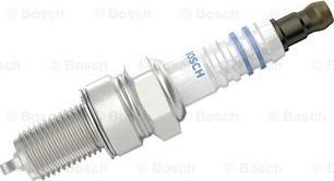 BOSCH 0 242 145 500 - Свеча зажигания autodnr.net