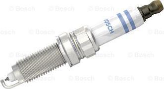 BOSCH 0 242 145 515 - Свеча зажигания avtokuzovplus.com.ua