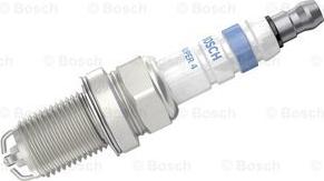 BOSCH 0 242 222 804 - Свеча зажигания autodnr.net