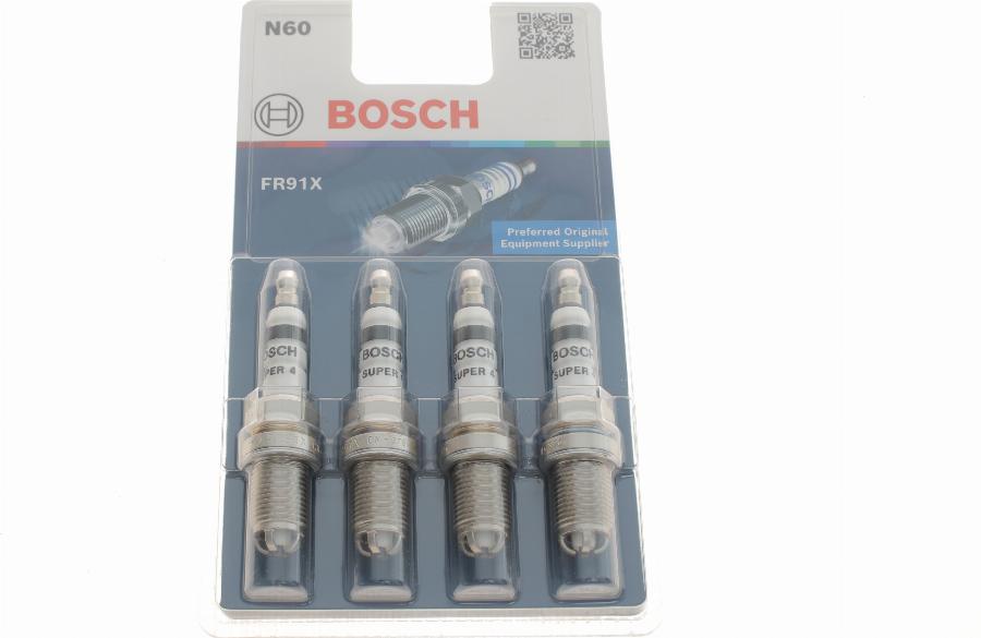 BOSCH 0 242 222 804 - Свеча зажигания autodnr.net