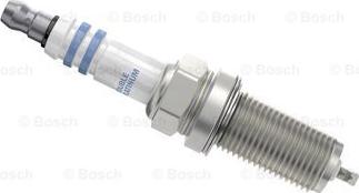 BOSCH 0 242 230 584 - Свеча зажигания avtokuzovplus.com.ua