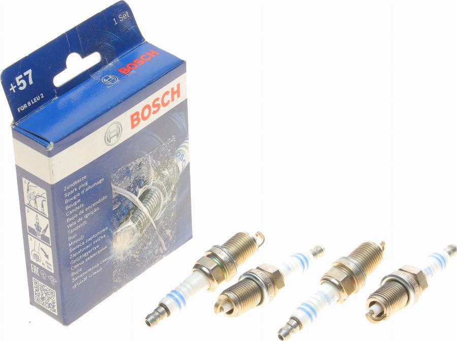 BOSCH 0 242 230 808 - Свічка запалювання autocars.com.ua