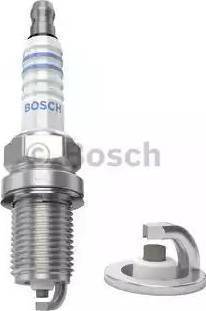 BOSCH 0 242 235 980 - Свеча зажигания autodnr.net