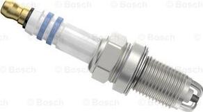 BOSCH 0 242 235 766 - Свеча зажигания Bosch Standard Super FR7KTC autocars.com.ua