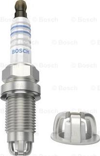 BOSCH 0 242 235 788 - Свічка запалювання autocars.com.ua