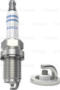 BOSCH 0 242 235 797 - Свеча зажигания avtokuzovplus.com.ua