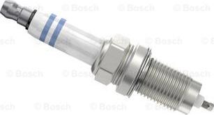 BOSCH 0 242 235 983 - Свічка запалювання autocars.com.ua