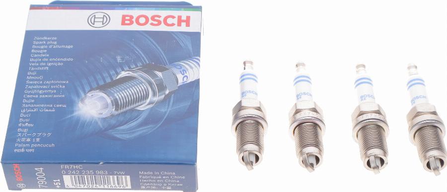 BOSCH 0 242 235 983 - Свічка запалювання autocars.com.ua